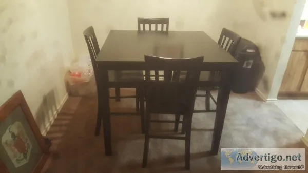 DINNING TABLE AND CHAIRSCOUNTER HIGHT