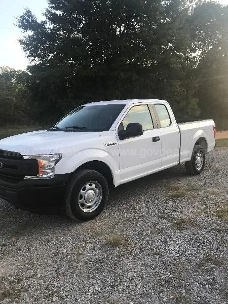 2018 Ford F-150 XL SuperCab 6.5-ft. Bed 2WD LOW MILES GREAT COND