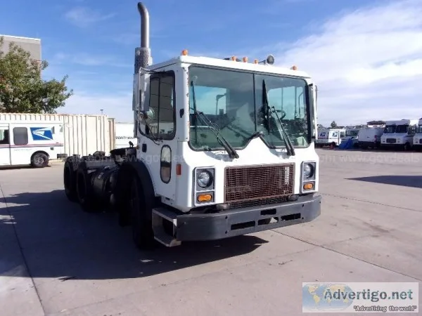 1997 Mack MR688S Tandem-axle Tractor Truck