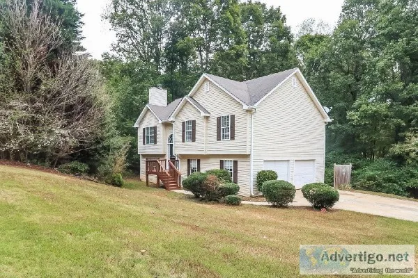 Welcome to 4220 Winterset Ln Gillsville GA 30543