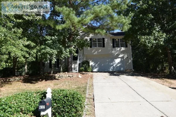 Welcome to 632 Red Fox Ln Auburn GA