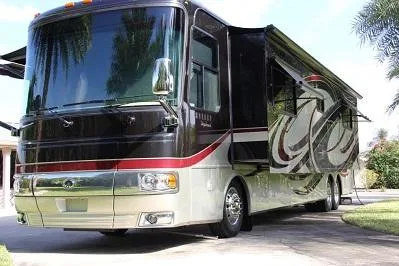 2011 MONACO DIPLOMAT 43DFT CLASS A RV CAMPER