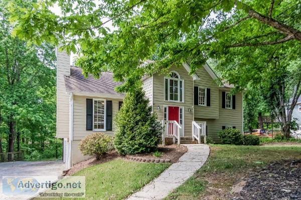 Welcome to 4910 Bayberry Dr Cumming GA 30040