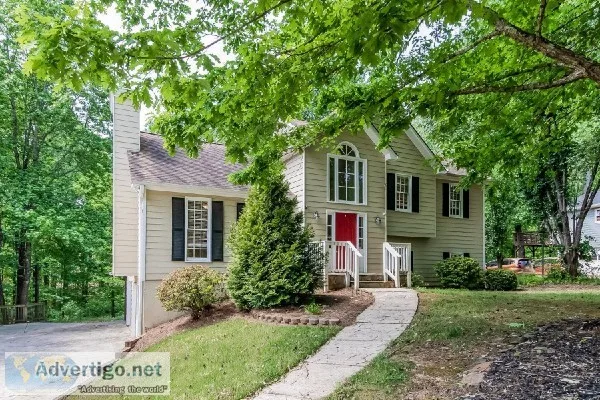 Welcome to 4910 Bayberry Dr Cumming GA 30040