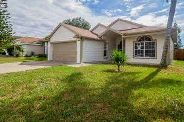 Welcome to 2108 Crosshair Cir Orlando FL 32837