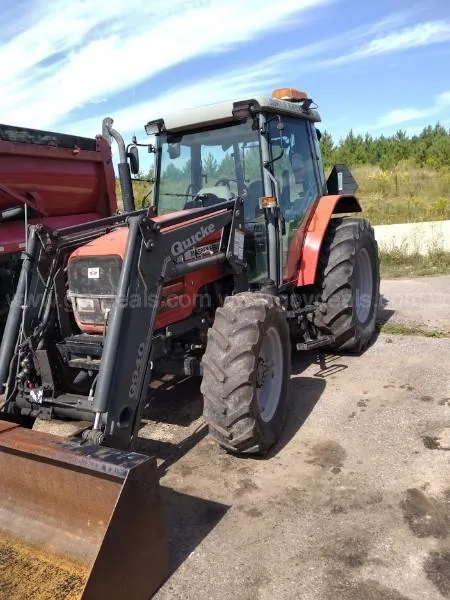 2002 Massey Ferguson