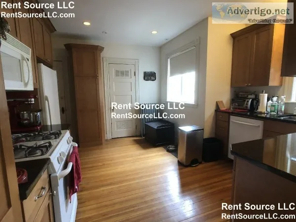 Highland Rd 3.5BED apt for rent