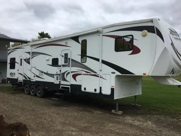 2011 Heartland Road Warrior 361RW Fifthwheel For Sale