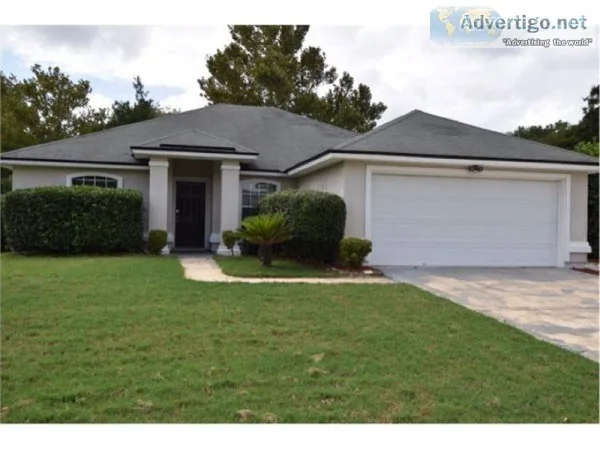 Welcome to 14132 Crestwick Dr W Jacksonville FL
