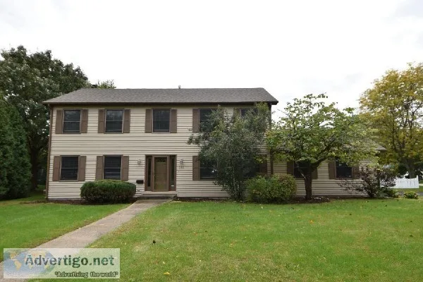 Welcome to 330 Bayberry Ct West Chicago IL