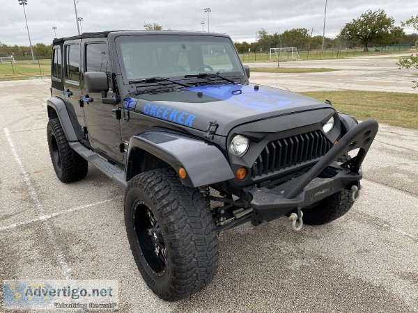 2011 Jeep Wrangler Unlimited Sahara 4WD