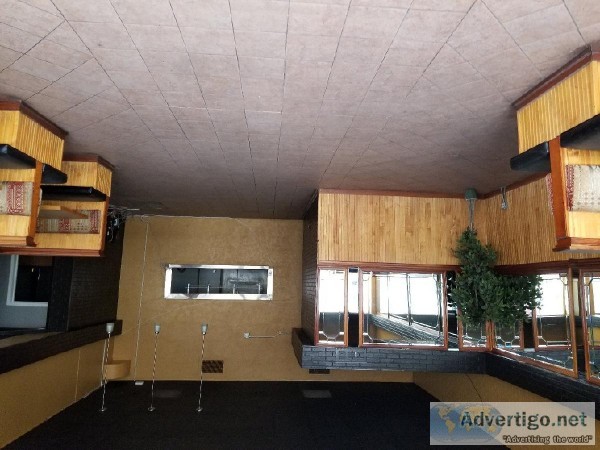 Ontario Commercial space for lease
