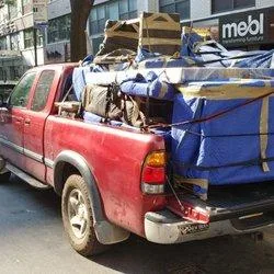 mover moving assemble hauling boxes furniture  NY