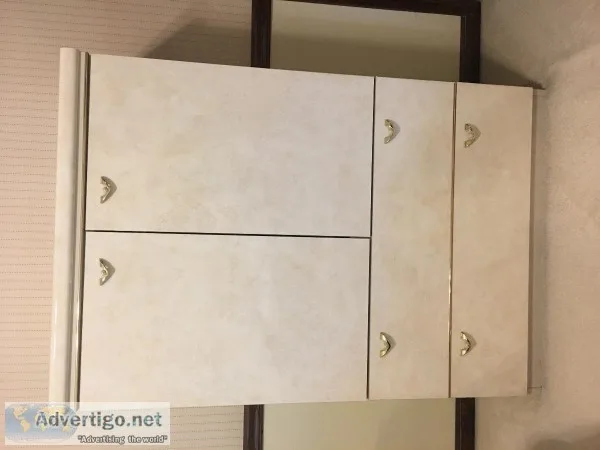 Bedroom set