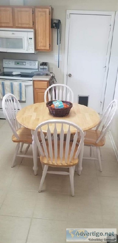 Breakfast Table and chairs