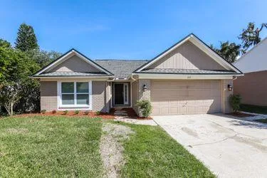 Welcome to 237 Mantis Loop Apopka FL 32703