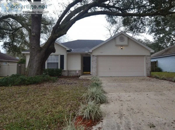 Welcome to 7811 Enderby Ave E Jacksonville FL