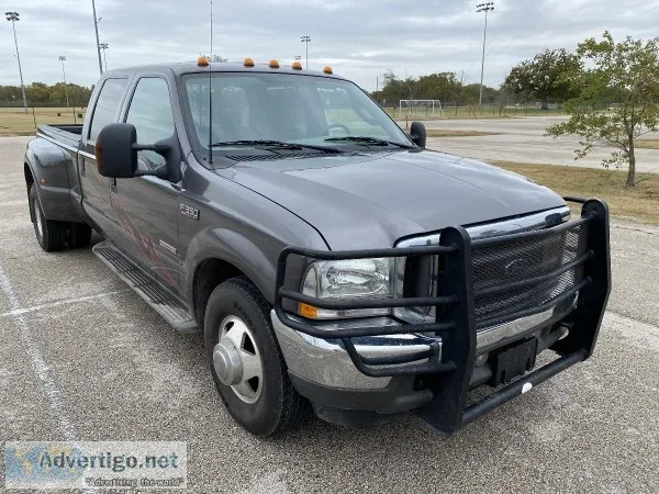 2004 Ford Super Duty F-350 Lariat Dually