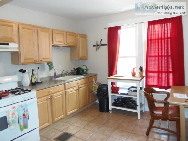 Cambria St Somerville 3BED apt for rent