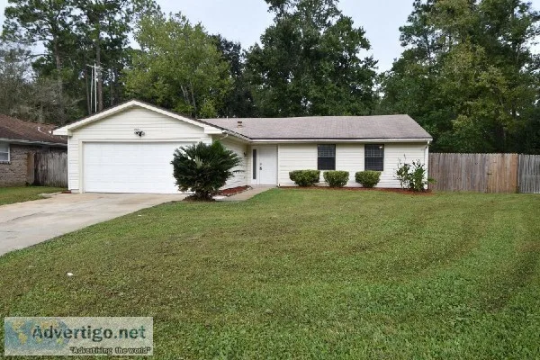 Welcome to 10626 Hearthstone Dr Jacksonville FL