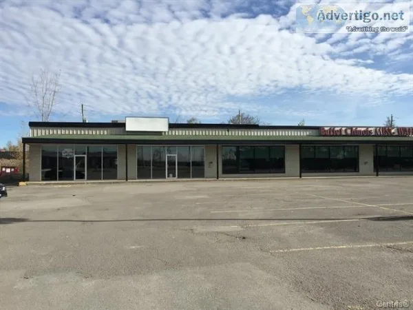 1st CHOICE VISIBILITY on the 117  4000 sqft for rent St-Jerome