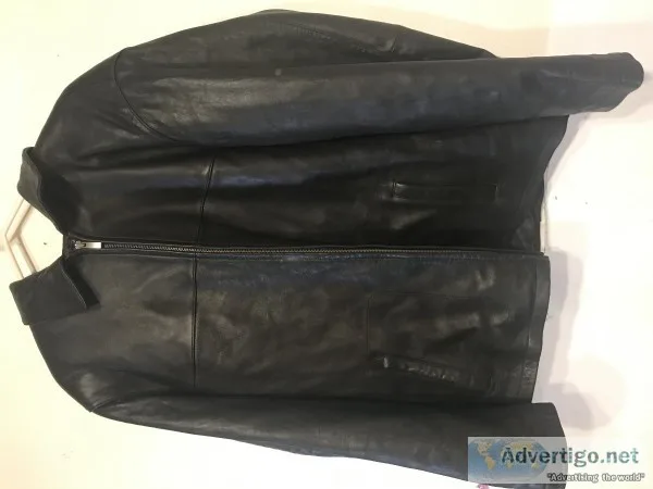 XL LEATHER JACKET