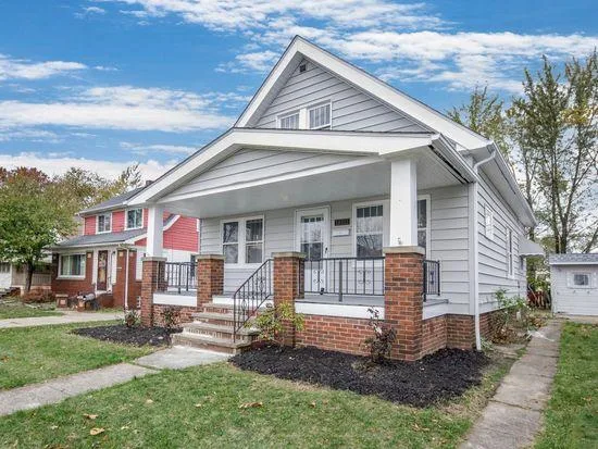Freshly renovated.3bedroom and 2 bath New kitchen with brand new