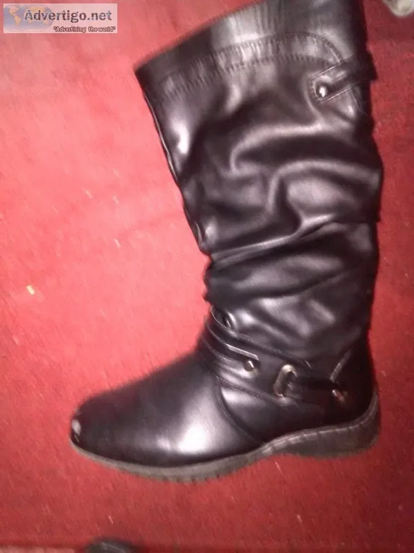 Selling like newleather boots