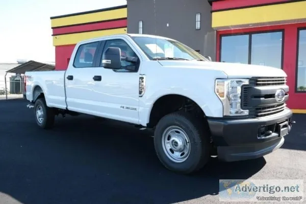 2018 FORD F-350 SUPER DUTYBACKUP CAMERADIESEL4X4 NICE AND CLEAN