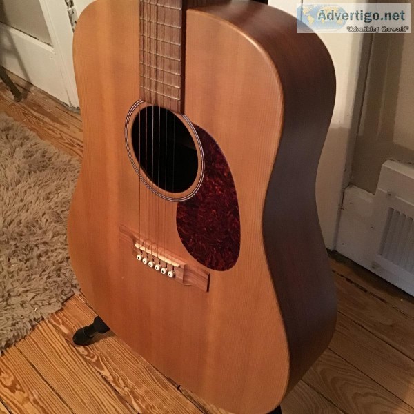 MARTIN DX1 GUITAR