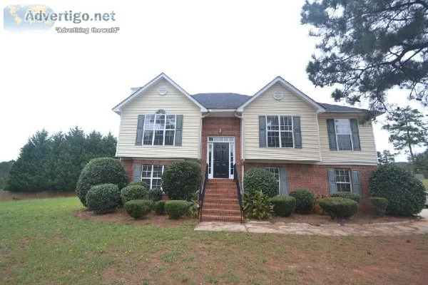 NEWLY RENOVATED HOME FOR RENT