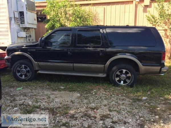 2002 FORD EXCURSION  RUNS GREAT  ICE COLD AIR  3RD ROW SEATING