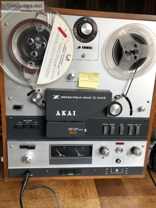 AKAI X-360D professional tape deck
