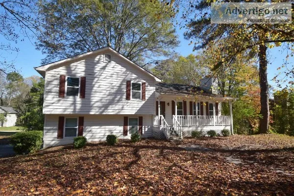 NEWLY RENOVATED HOME FOR RENT