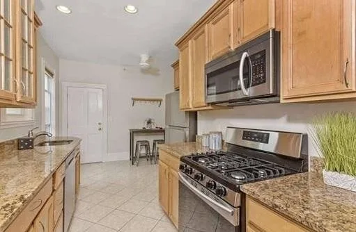 Beacon St Somerville 2BED apt for rent