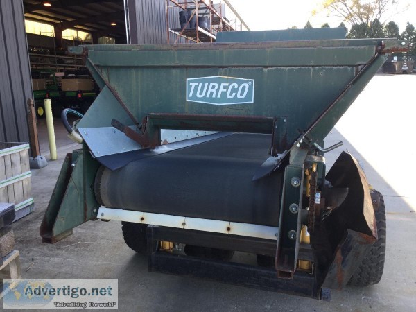 Turfco CR-10 Top Dresser