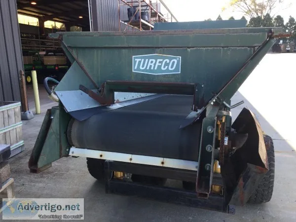 Turfco CR-10 Top Dresser