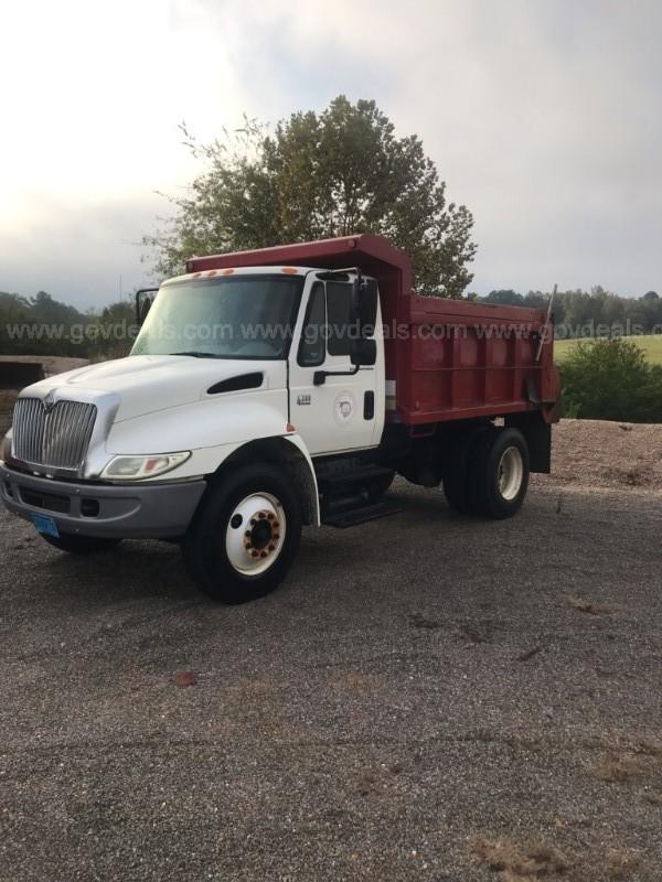 2003 International 4300