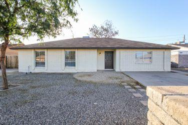 Comfortable single for family house