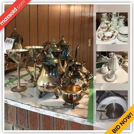 Nepean Estate Sale Online Auction - Oakview