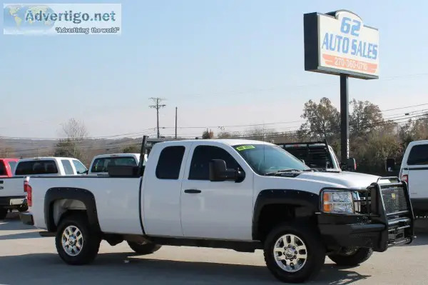 2012 Chevrolet Silverado 2500 Extended Cab 4x4 1-owner Truck 108