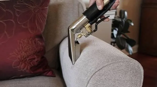 Best Upholstery Cleaning Service