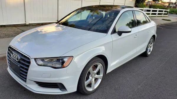 2015 AUDI A3 PREMIUM S-TRONIC