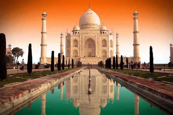 Delhi to Agra Cab  Delhi to Agra Taxi