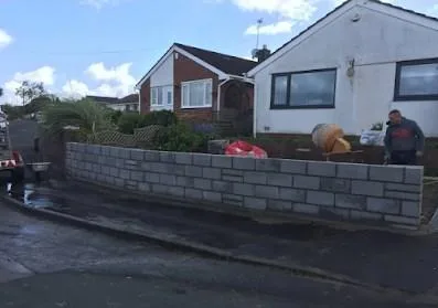 Searching for House Extensions in Morfa