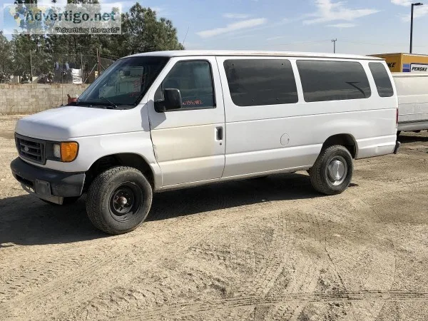2005 FORD E350 VAN
