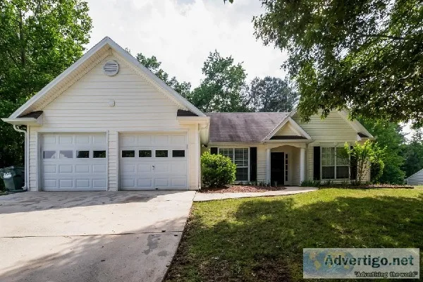 Welcome to 300 London Ln Hiram GA 30141