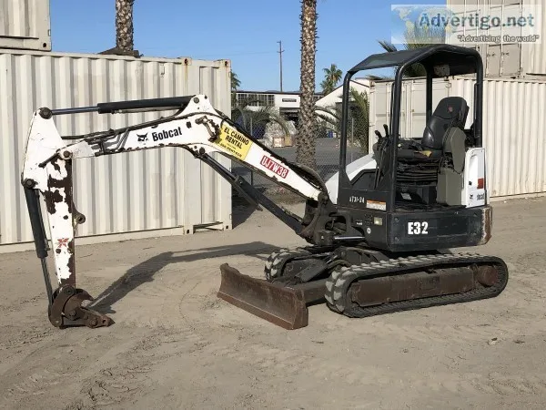 2013 BOBCAT E32 MINI HYDRAULIC EXCAVATOR 5905