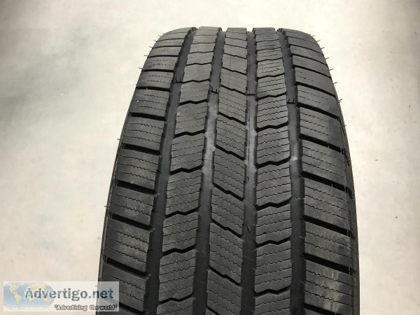 Light truck Tires. Michelin Defender LTX ms
