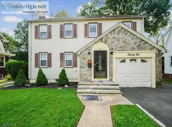 5 BEDROOM 3.5 BATHROOM
